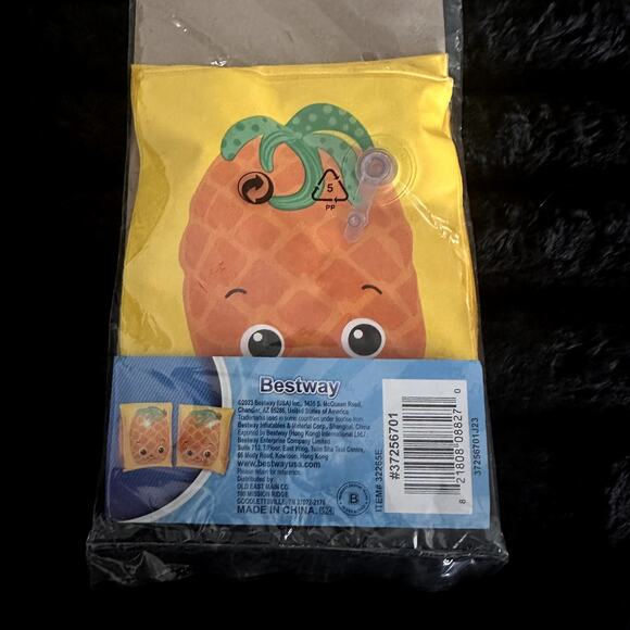 H2O Go! Inflatable Arm Bands Pineapple Kids Pool Summer NEW - Picture 4 of 4